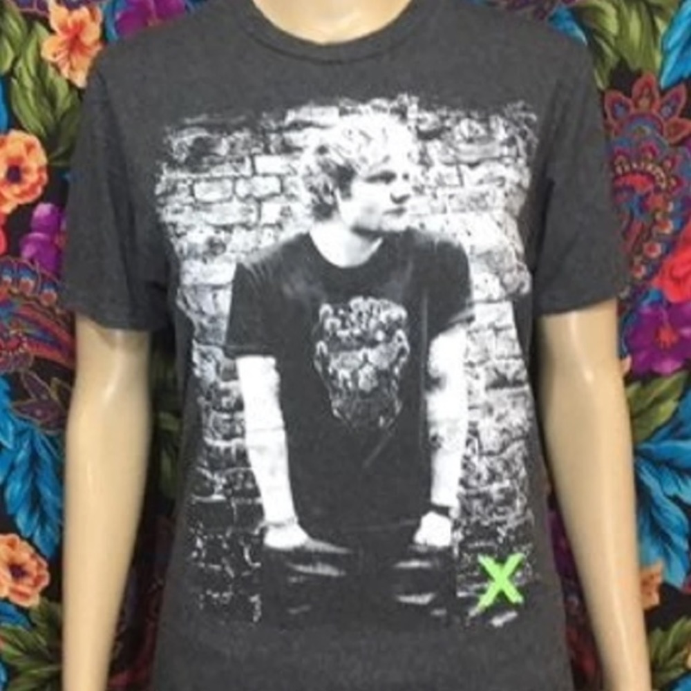 MEN'S ED SHEERAN SHIRT MEDIUM MUSIC BAND SINGER TOP DARK GREY TEE